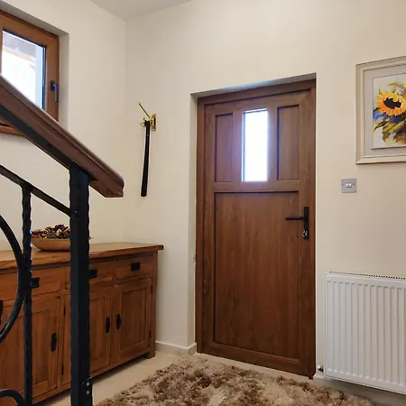 Villa терасите - къща 2