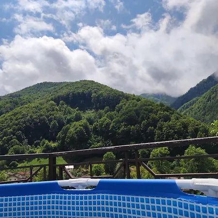 терасите - къща 2 ヴィラ *