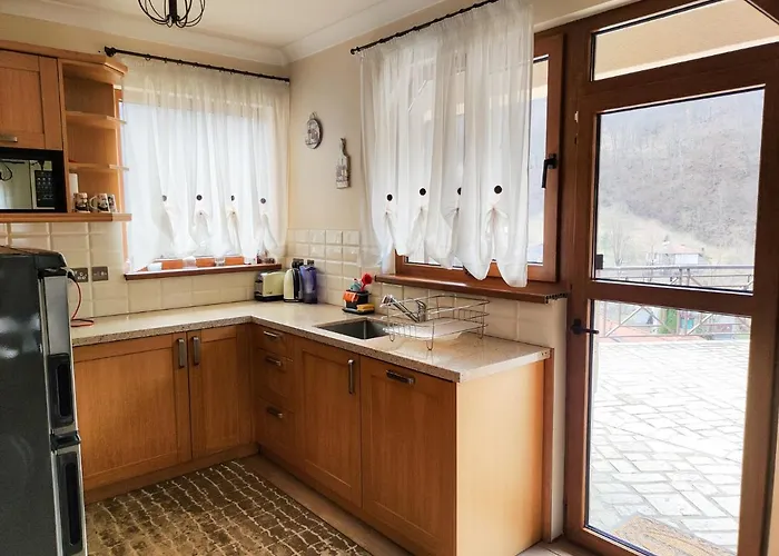 терасите - къща 2 * Ribaritsa